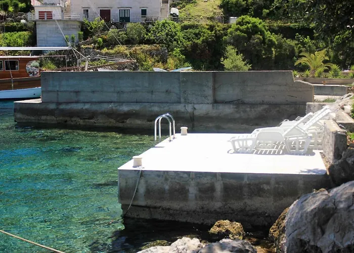 By The Sea Racisce, Korcula - 151 *