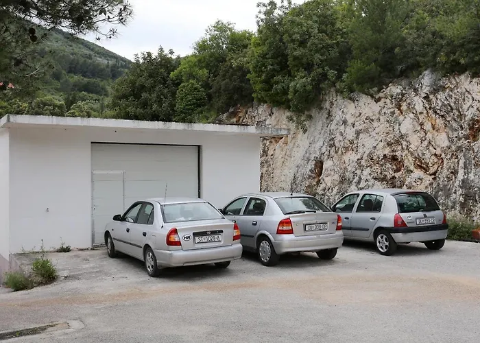 By The Sea Racisce, Korcula - 151 *